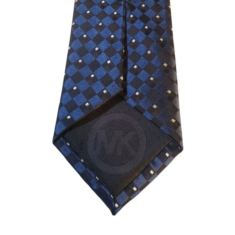 Michael Kors Mens Tie Necktie Designer Luxury Blue Silver Geometric Businesscore